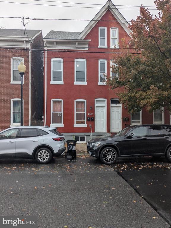 Primary Photo - 178 W Hanover St