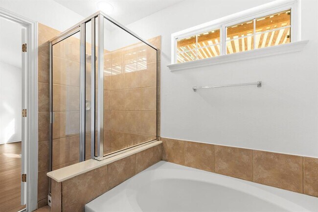 Building Photo - 1310 Alpine Mountain Dr