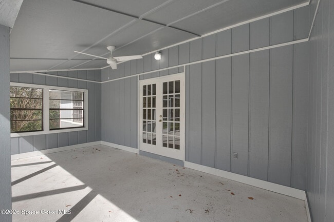 Building Photo - 5490 Wendy Lee Dr