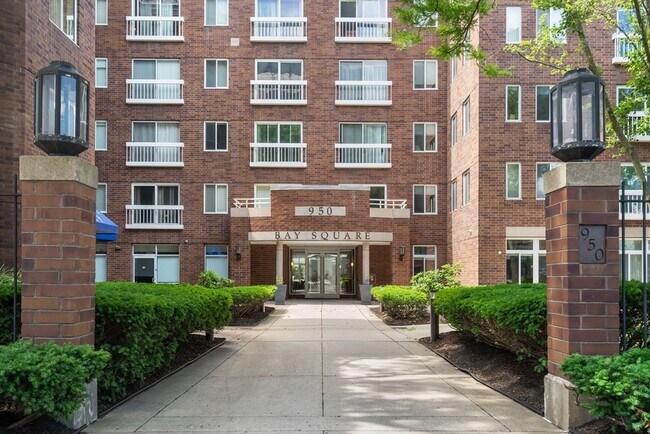 Building Photo - 950 Massachusetts Ave