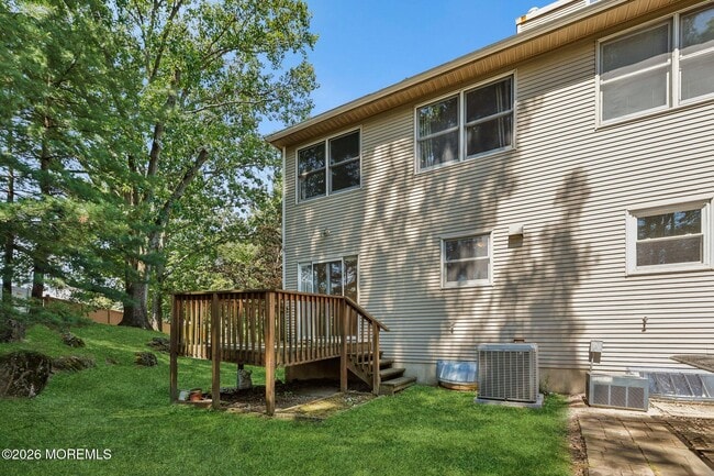 Building Photo - 157 Northampton Dr