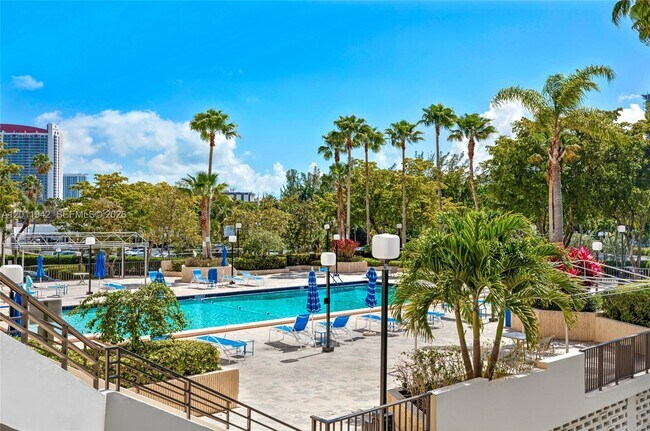 Building Photo - 600 Three Islands Boulevard