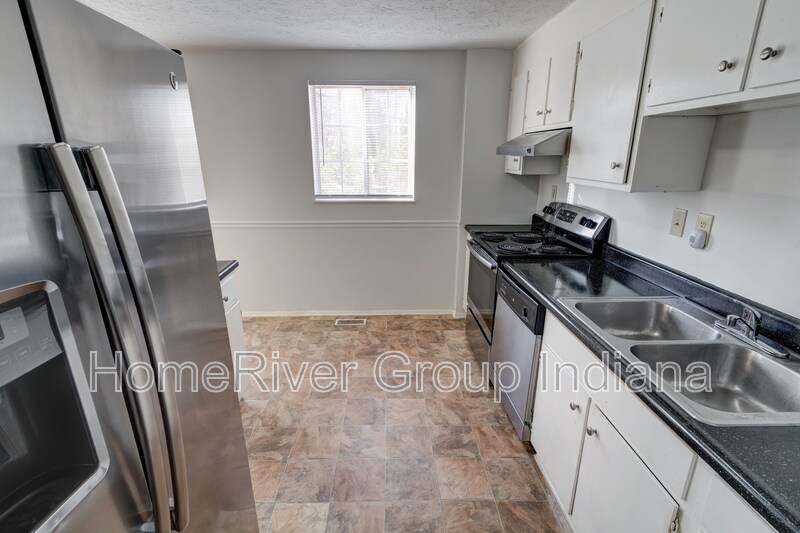 Building Photo - 5848 Baron Ct