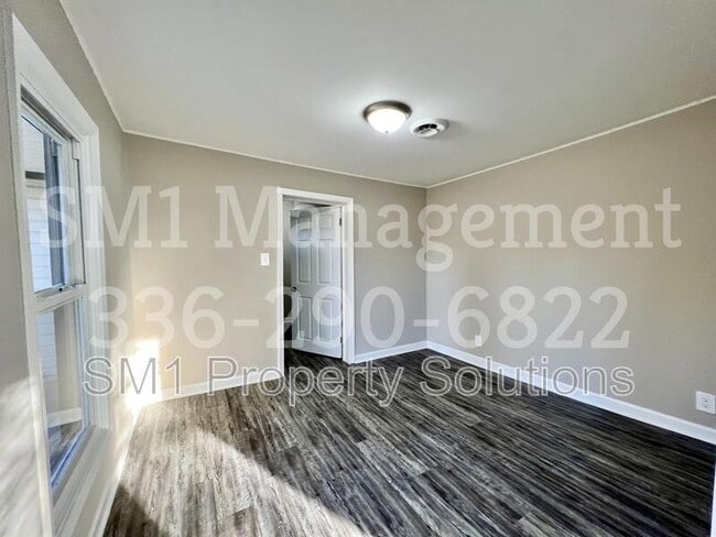 Building Photo - 638 Hodgin Valley Rd