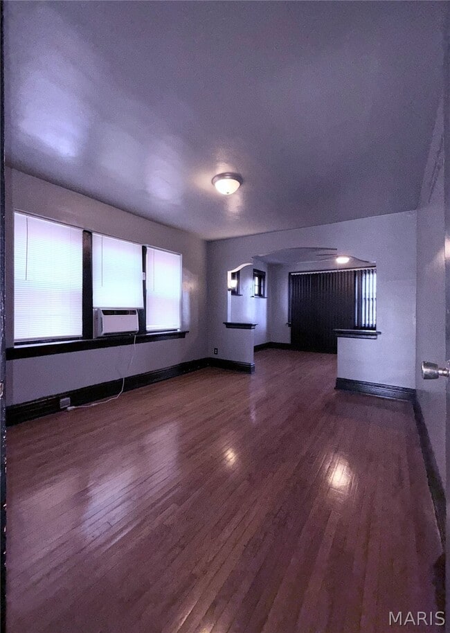 Building Photo - 4640 Carter Ave