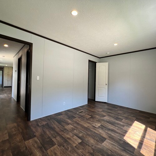 Building Photo - 3437 Shepherd Rd