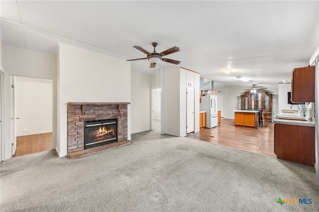 Building Photo - 2676 Pahmeyer Rd