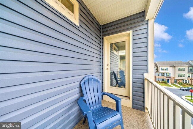 Building Photo - 3635 Stone Barn Dr