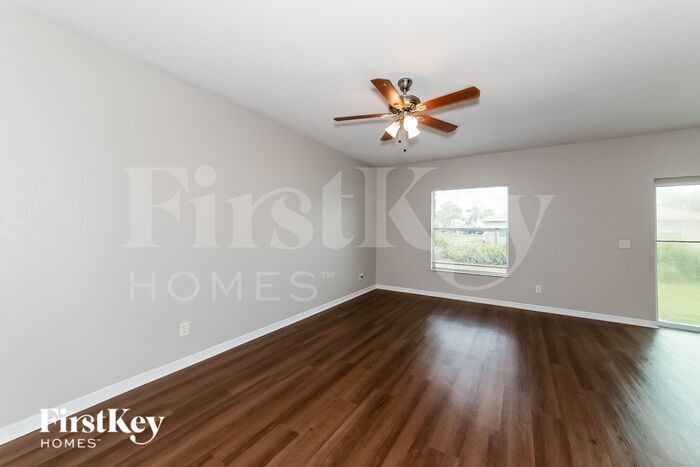 Building Photo - 6641 Hornbuckle Blvd