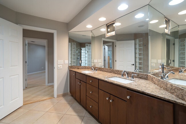 Building Photo - 3903 Dunleer Ct