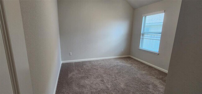 Building Photo - 628 Los Olives Ln