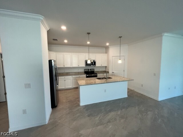 Building Photo - 14638 Cantabria Dr