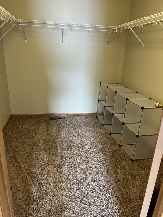 Building Photo - 13040G Europa Trl N