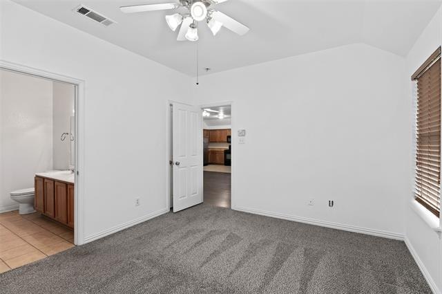 Building Photo - 2121 Castle Creek Dr