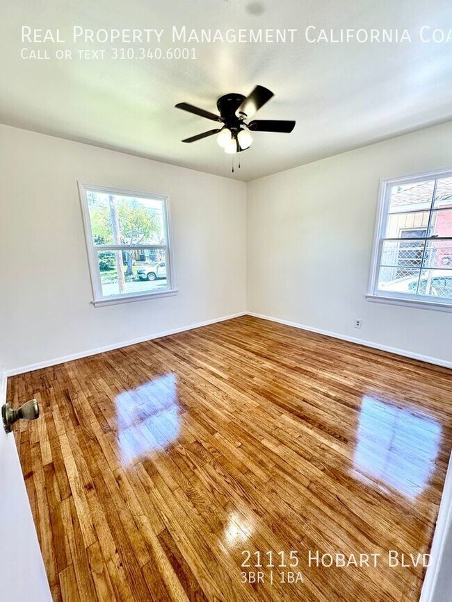 Building Photo - 21115 Hobart Blvd
