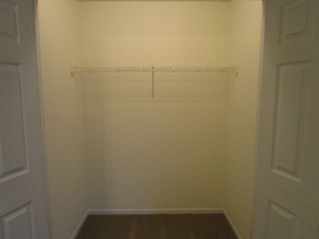 Building Photo - 1619-1621-1621 Juniper Dr