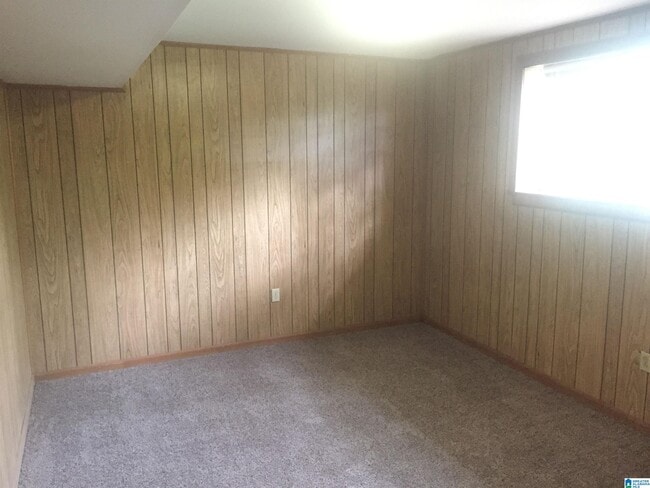 Building Photo - 516516 Windy Ln