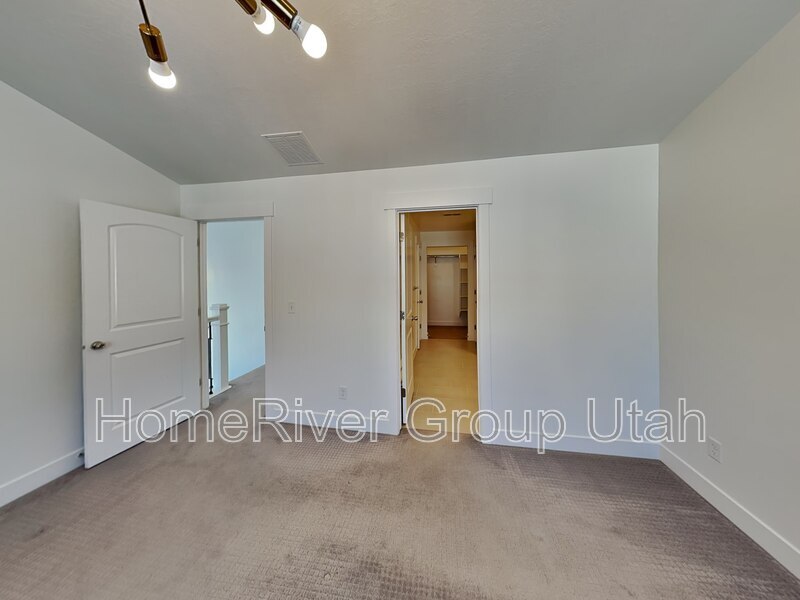 Building Photo - 3628 W 2330 N