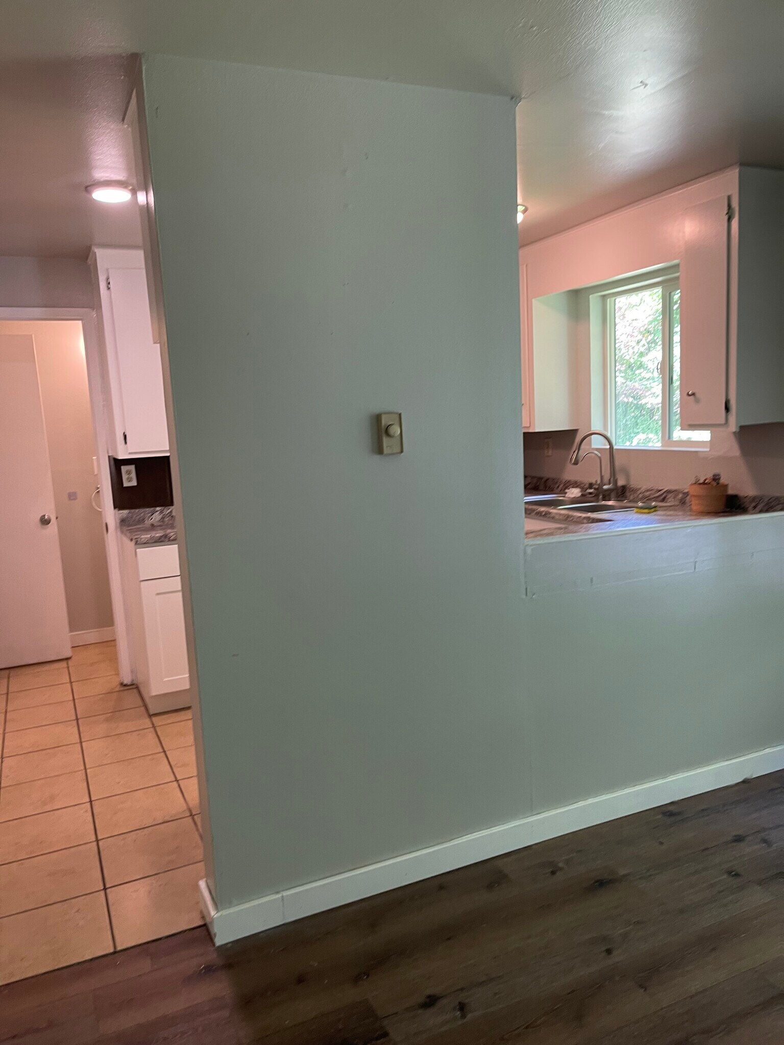 Building Photo - 5120 S Roxbury St