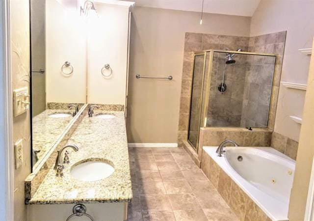 Building Photo - 1327 Royal Palm Ln