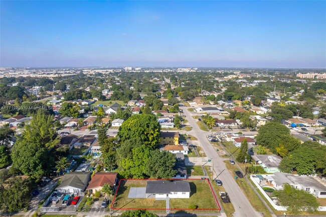 Building Photo - 3001 NW 55th St