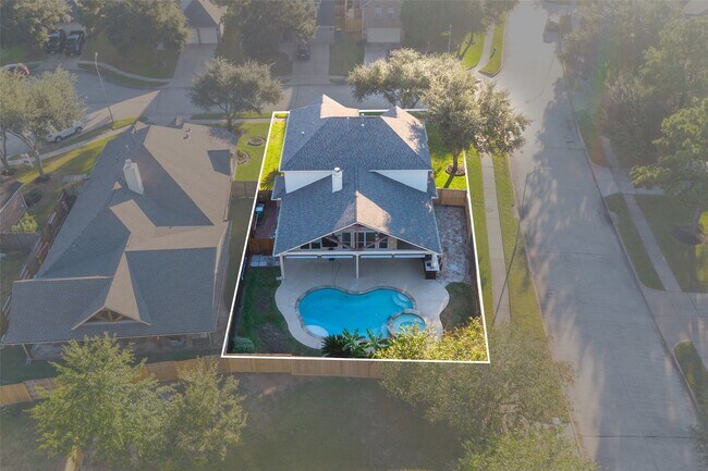 Building Photo - 24518 Hamilton Mill Ct