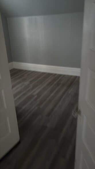 Building Photo - 1623 4th Ave