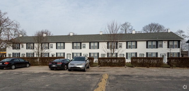 Building Photo - Howard Canal View Apartments
