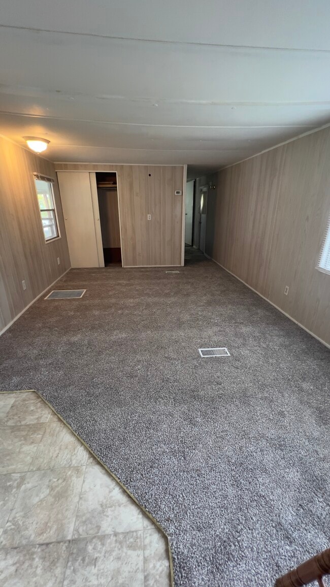 Building Photo - 2343 S Marion Ave