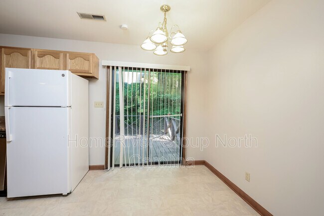 Building Photo - 304 Walnut Hollow Ct