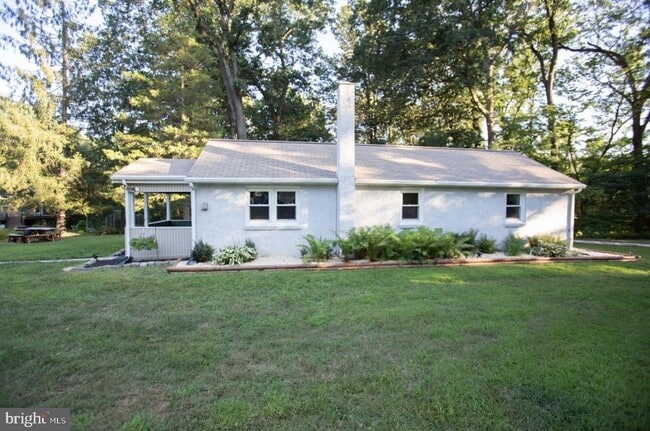 Building Photo - 100 Moran Ln