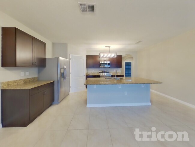 Building Photo - 5131 Star Ruby Ave