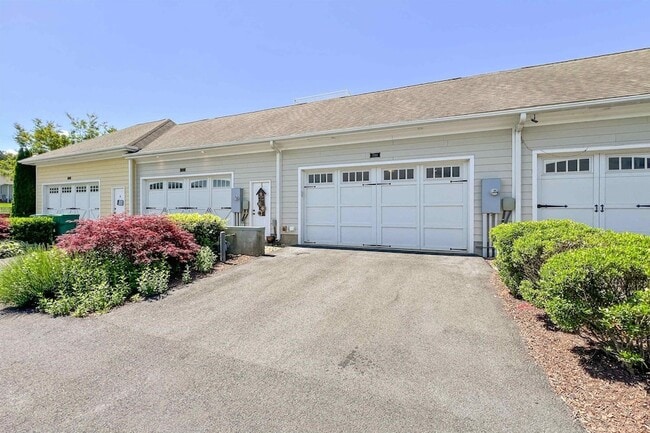 Building Photo - 3369 Preston Shore Dr