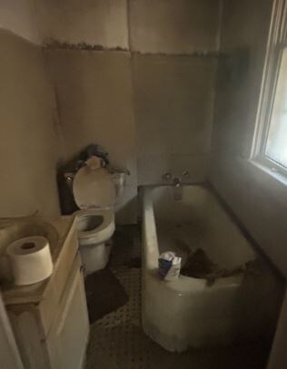 Building Photo - 6041 Harney Ave