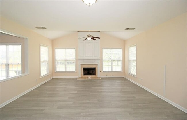 Building Photo - 8155 Cavendish Pl