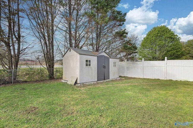 Building Photo - 106 Smith Vasser Rd