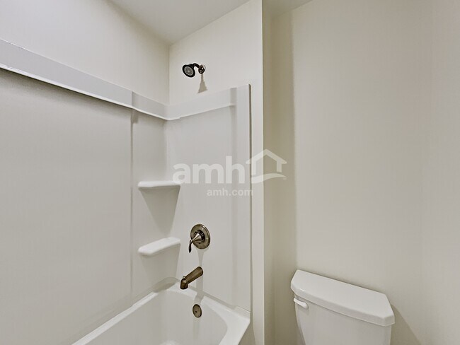 Building Photo - 4328 Longfellow Dr