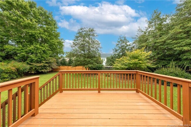 Building Photo - 3736 Cherry Walk