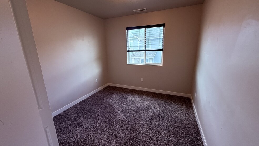 Building Photo - 298 Cordoba Dr