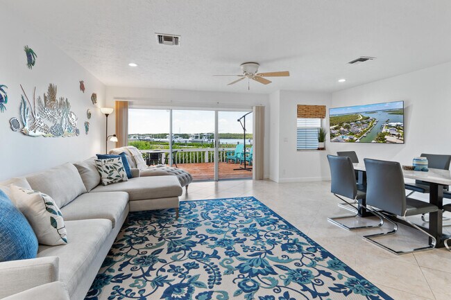 Building Photo - 2488 Harbour Cove Dr