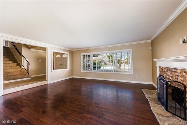 Building Photo - 4 br, 3 bath House - 20252 Ravenwood Ln