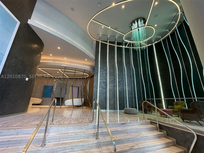 Building Photo - 1000 Brickell Plaza