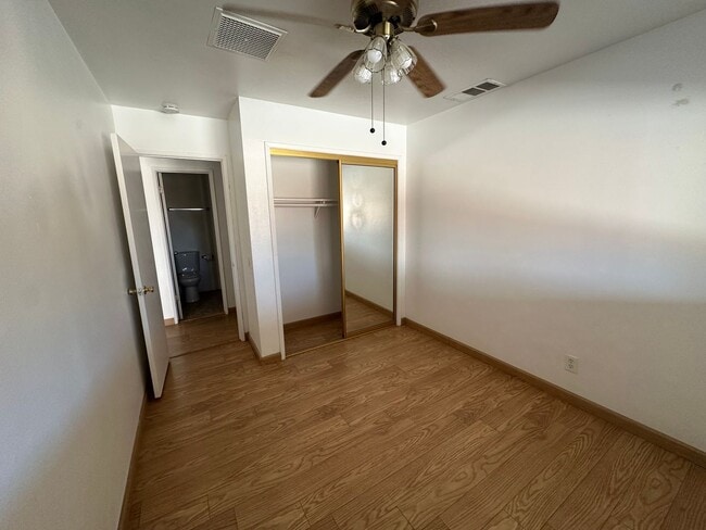 Building Photo - Your Dream Home: Spacious Interiors, Garage, and Huge Backyard