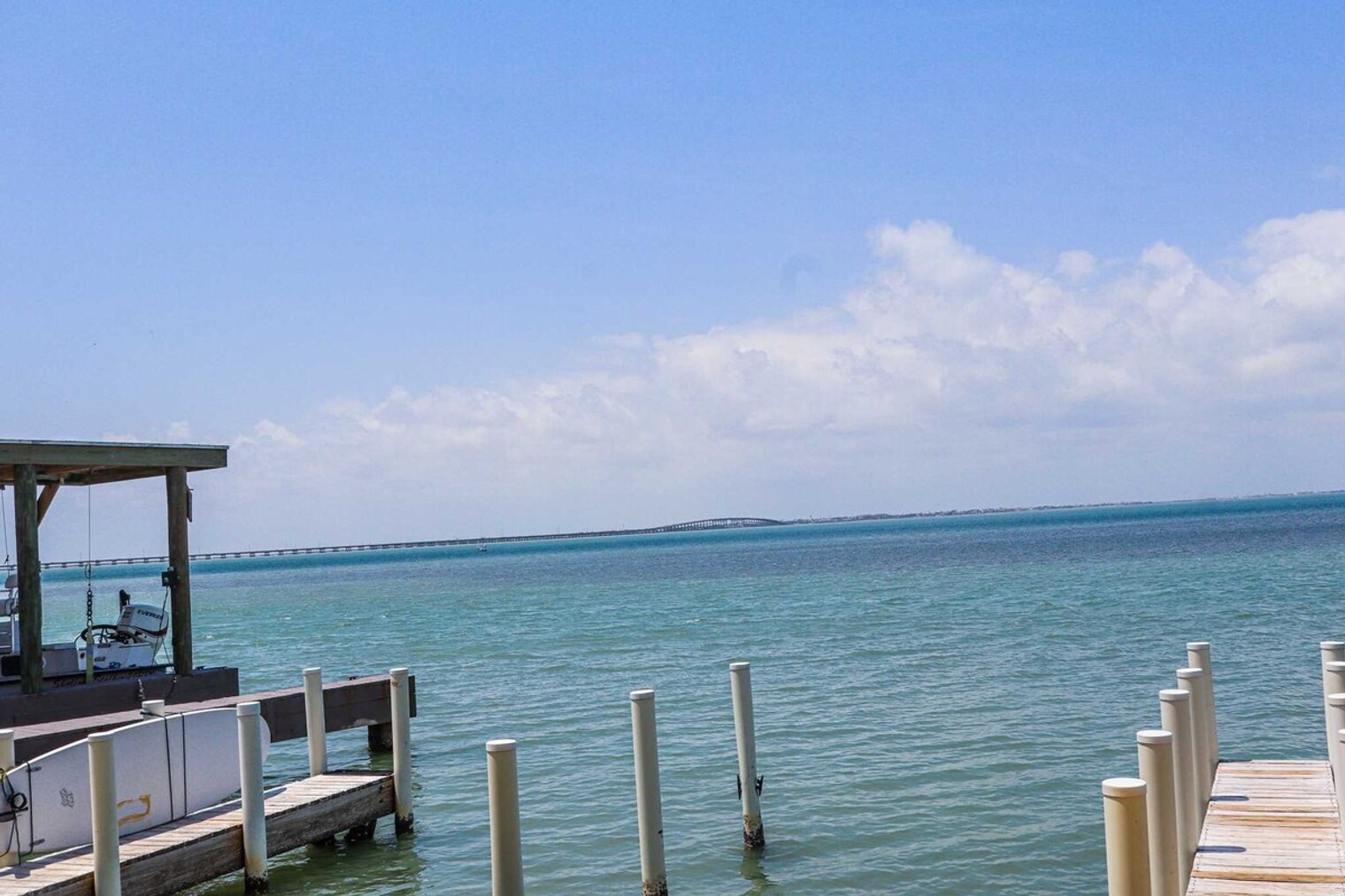 Building Photo - 200 W Kingfish St