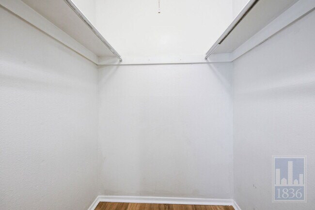 Building Photo - 7801 Shoal Creek Blvd