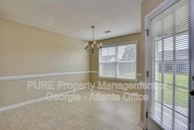 Building Photo - 247 High Meadows Cir