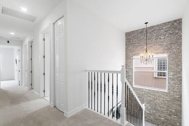 Building Photo - 8300 Calabria Lakes Drive