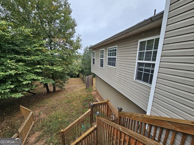 Building Photo - 1406 Flanagan Mill Dr