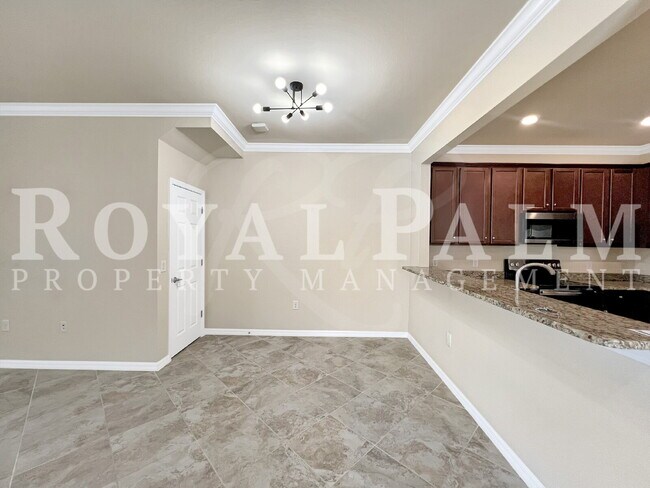 Building Photo - 8895 Via Isola Court