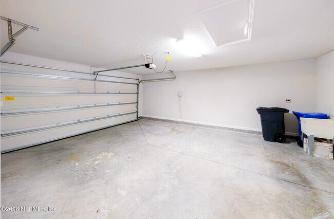 Building Photo - 531 Narrowleaf Dr